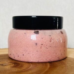 Sugar body scrub 8 oz “Butt Naked”